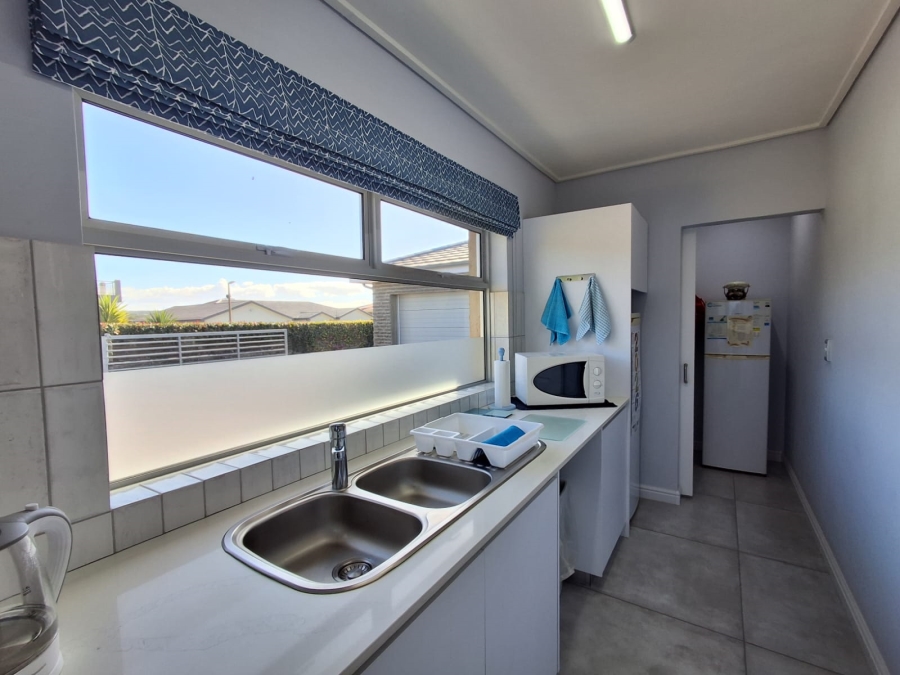3 Bedroom Property for Sale in Stilbaai Wes Western Cape